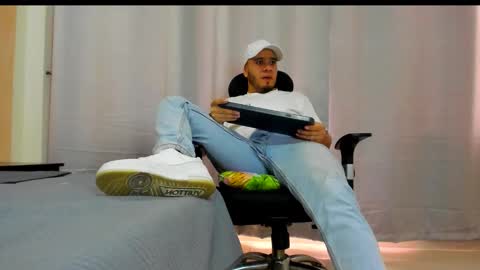 Jacob online show from January 29, 8:14 pm