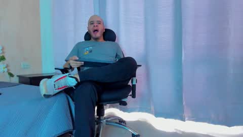 Jacob online show from February 3, 7:21 pm