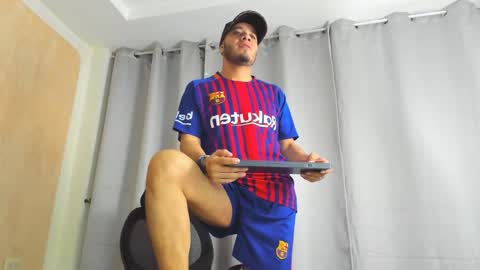 Jacob online show from February 6, 11:15 pm