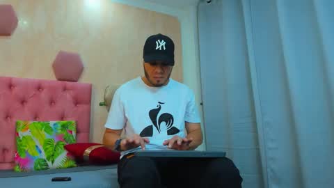 Jacob online show from February 14, 1:45 am