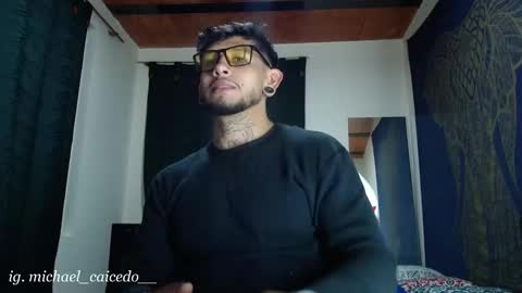 Michael Caicedo online show from February 28, 5:41 am