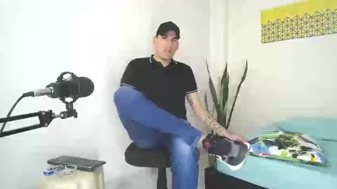 Jacob And Jayden online show from January 30, 6:54 pm