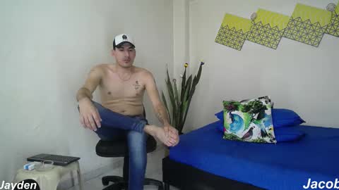 Jacob And Jayden online show from October 20, 8:09 pm