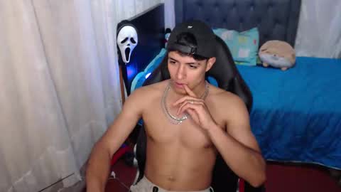 Jacobbakerr online show from February 23, 4:43 am