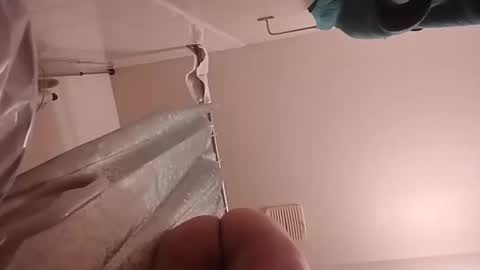 Shakey j online show from October 12, 2:10 am