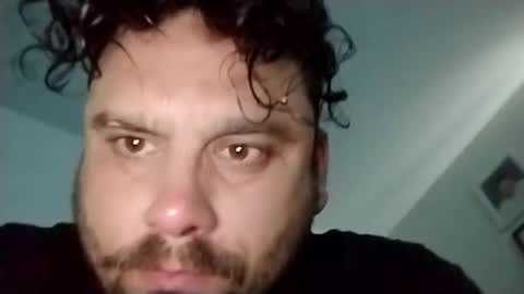 Shakey j online show from October 18, 6:52 pm