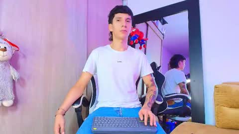 Snapshot of jacobo__parker21 chatting on January 18, 1:09 am jacobo parker online show from January 18, 1:09 am