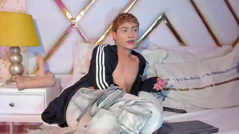 jacobrusso online show from February 28, 6:14 am