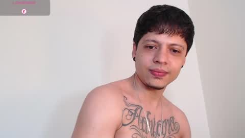 Snapshot of jacobsexxx chatting on June 25, 9:19 pm Jacob online show from June 25, 9:19 pm