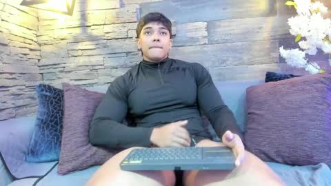 Snapshot of jacobstonne chatting on April 2, 12:36 pm Jacob Stonne online show from April 2, 12:36 pm