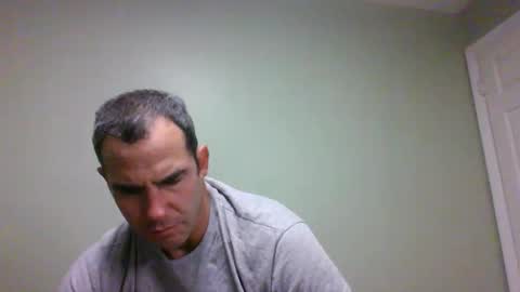 Snapshot of jacoff38 chatting on February 8, 9:29 pm jacoff38 online show from February 8, 9:29 pm