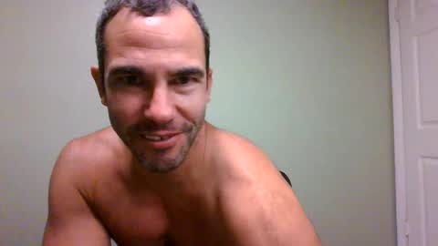 Snapshot of jacoff38 chatting on February 14, 6:15 pm jacoff38 online show from February 14, 6:15 pm