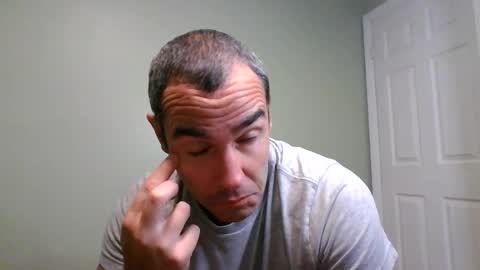 Snapshot of jacoff38 chatting on February 25, 5:33 pm jacoff38 online show from February 25, 5:33 pm