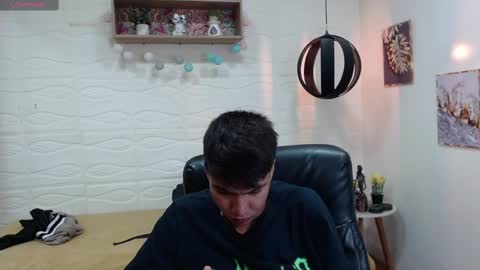 Jacob online show from February 9, 1:14 pm