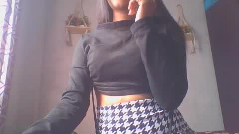 jacqueline_fernandez online show from January 28, 6:49 am