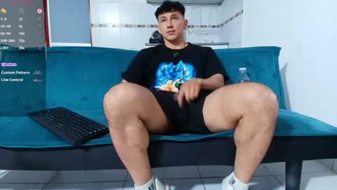 Snapshot of jacques_cardiet chatting on June 15, 5:48 pm jacobo online show from June 15, 5:48 pm