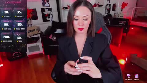 jacqui online show from February 14, 4:04 am