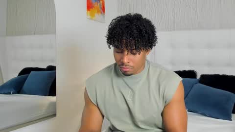Snapshot of jacub_micke chatting on September 17, 12:23 am Jacub online show from September 17, 12:23 am