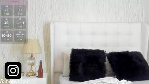 Snapshot of jacub_micke chatting on October 17, 1:20 am Jacub online show from October 17, 1:20 am