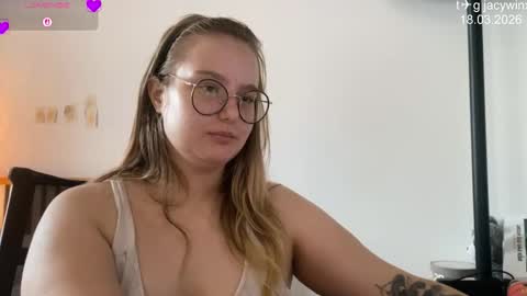 jacywinslat online show from March 18, 10:57 pm