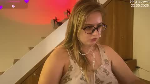 jacywinslat online show from May 23, 9:57 am