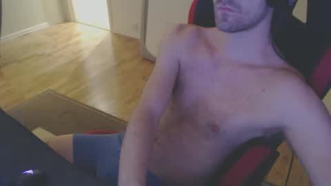 Snapshot of jadakaat123 chatting on February 17, 5:43 pm jadakaat123 online show from February 17, 5:43 pm