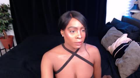 Jade online show from October 10, 6:40 pm