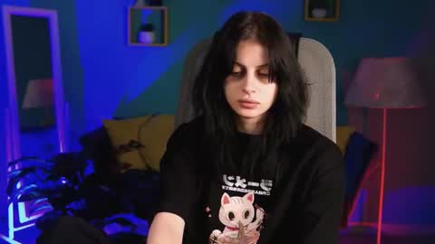 Snapshot of jade_castle chatting on June 28, 3:56 am jade_castle online show from June 28, 3:56 am