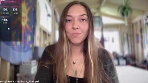 Snapshot of jade_margot chatting on May 17, 11:23 pm Jade Margot online show from May 17, 11:23 pm