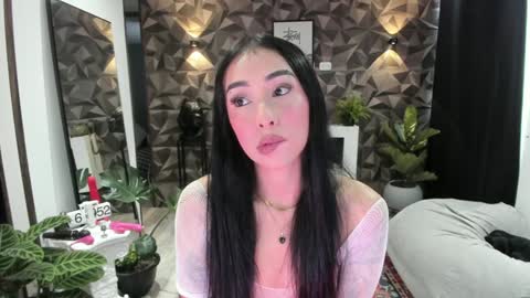 Snapshot of jade_porn chatting on February 4, 11:49 am Jade  independent model online show from February 4, 11:49 am