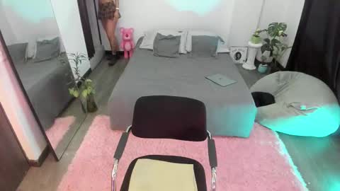 Jade  independent model online show from December 1, 11:37 am