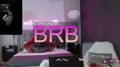 JADE online show from February 4, 8:28 pm