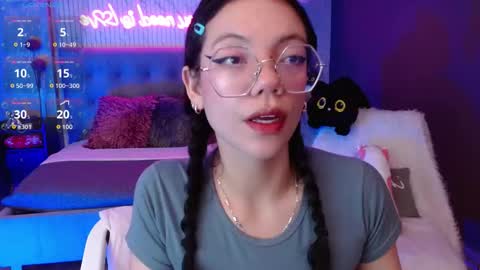 JADE online show from February 3, 9:20 pm