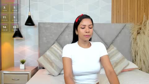 Alanis Cooper online show from January 8, 1:30 am