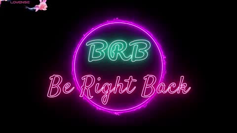 Snapshot of jade_white_ chatting on February 14, 12:47 pm jade white online show from February 14, 12:47 pm