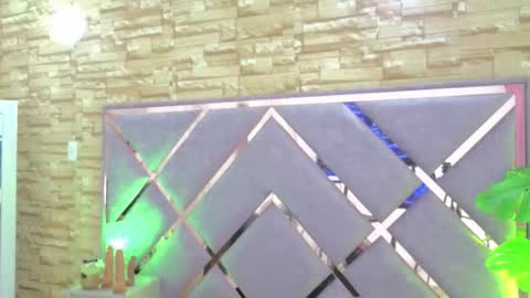 jade white  online show from January 8, 1:13 pm