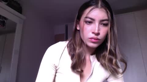 Jade online show from May 28, 8:39 pm