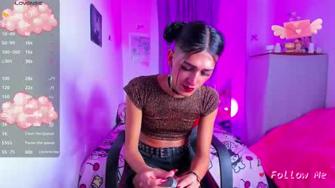 Jade Benett online show from December 19, 4:08 am