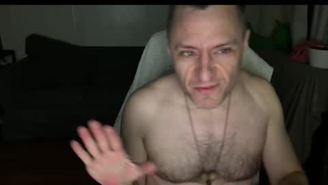 Snapshot of jadedpancake chatting on January 19, 10:39 am jadedpancake online show from January 19, 10:39 am