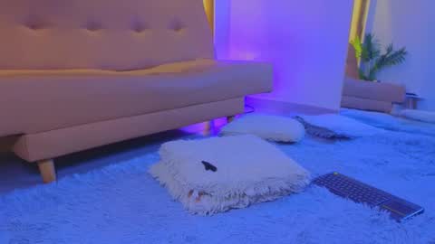 jadee__ online show from October 30, 1:51 am