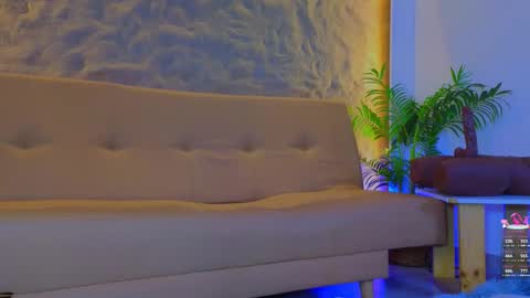 jadee__ online show from November 12, 3:07 am