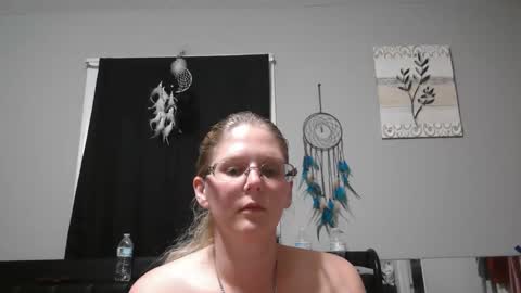 JadeLuv online show from March 4, 2:06 am