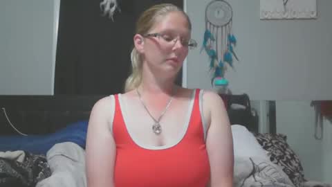 JadeLuv online show from April 7, 1:17 am