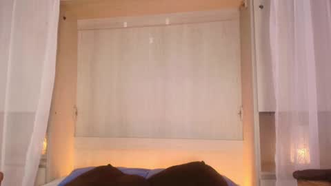 JADE online show from September 25, 8:56 pm