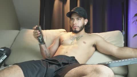 Jaden Feynman online show from February 11, 2:49 am