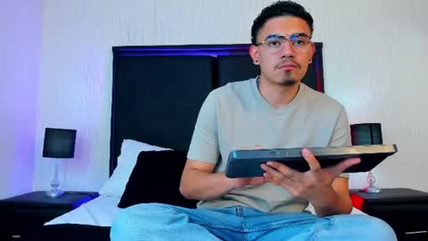 Snapshot of jadenjake chatting on July 13, 9:06 pm JadenJake online show from July 13, 9:06 pm