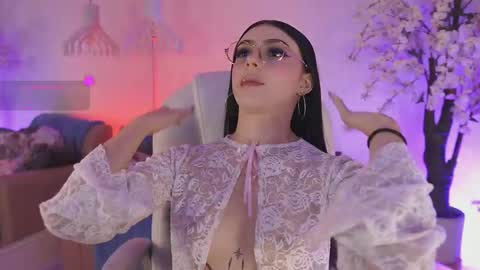 Jade Summer online show from February 5, 11:37 am