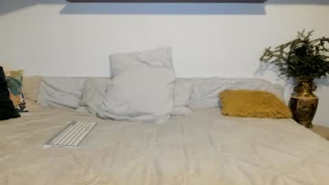 elena online show from December 22, 2:39 am