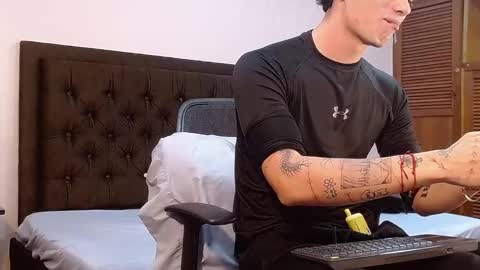 jaico_santos online show from September 15, 11:05 pm