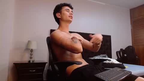 jaico_santos online show from September 24, 11:41 pm